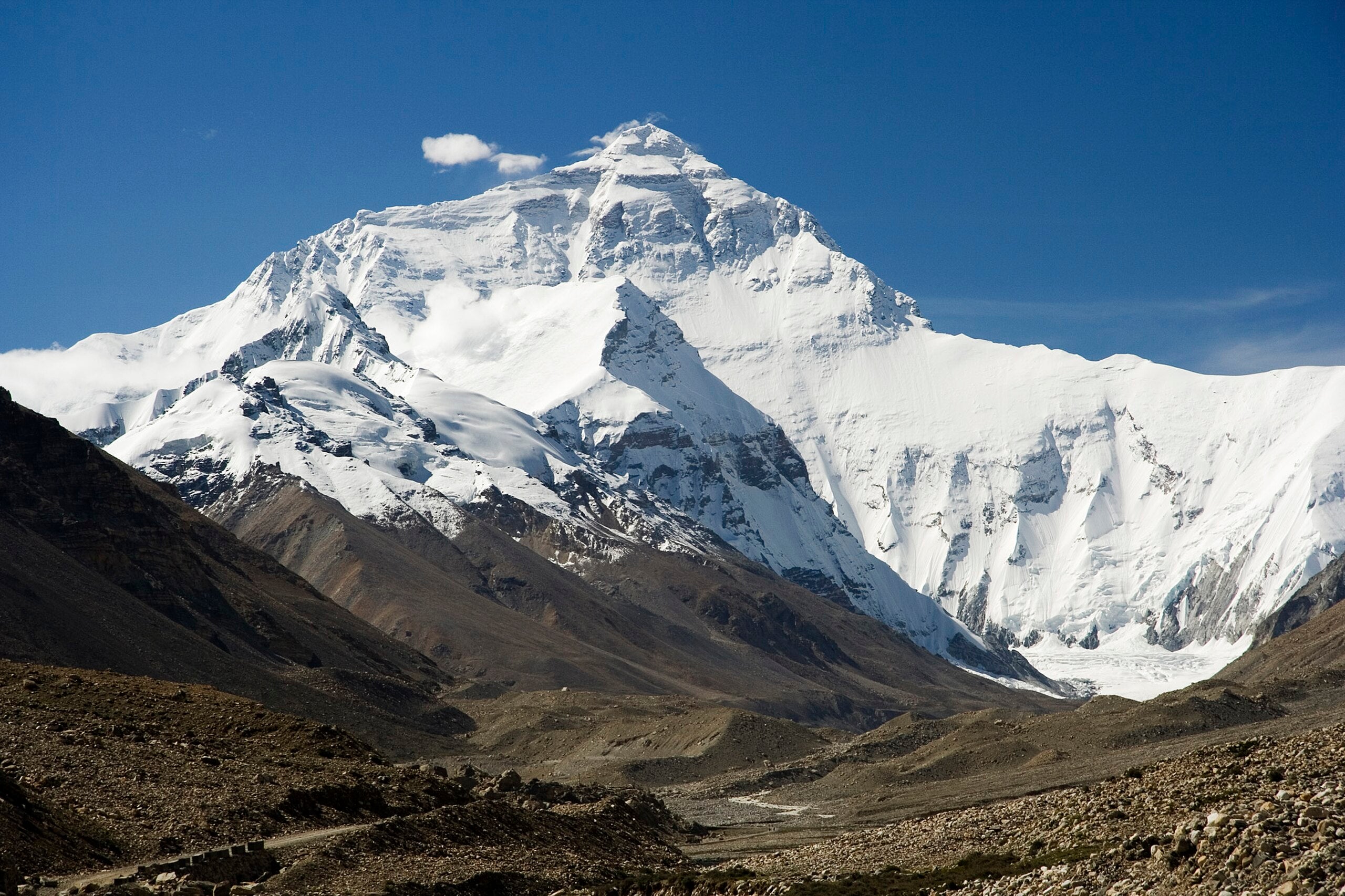 Famous Mountain Paintings — hand-painted reproductions hero