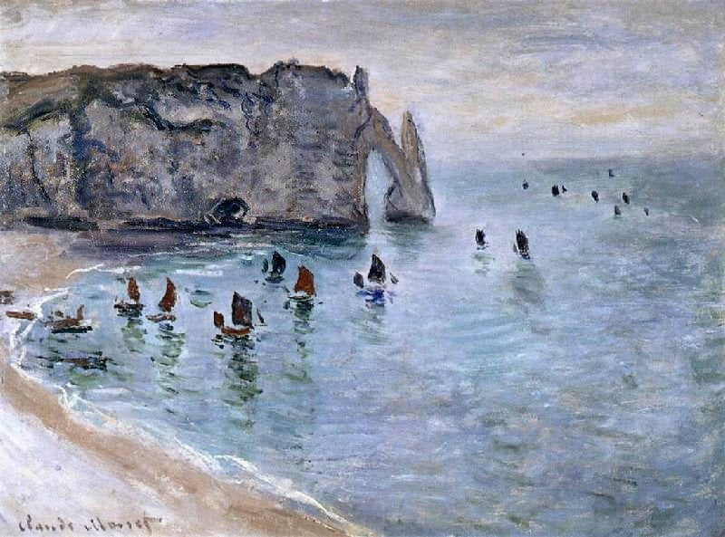 ETRETAT, LA PORTE D’AVAL: FISHING BOATS LEAVING THE HARBOUR