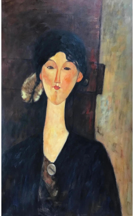 BEATRICE HASTINGS STANDING BY A DOOR